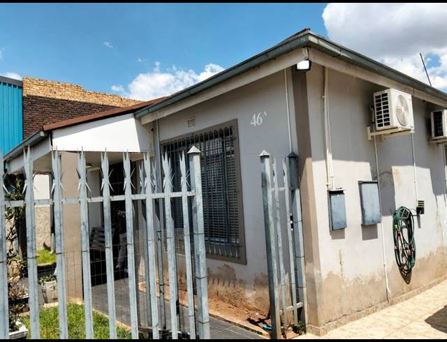 4 BEDROOM HOUSE FOR SALE IN ALBERTON NORTH